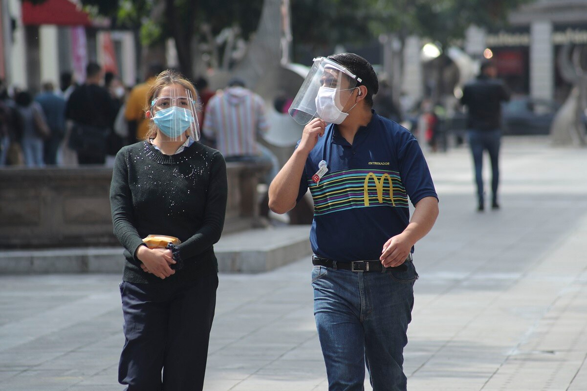 Cerca de 800 nuevos casos de Covid se dan en Querétaro
