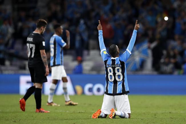 Tuzos, al gremio de los derrotados