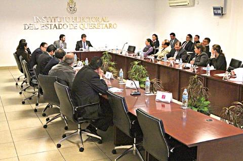 Analiza IEEQ paridad en elecciones de 2015