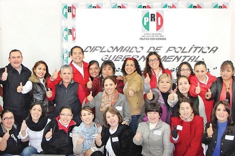 Respalda PRI labor de mujeres