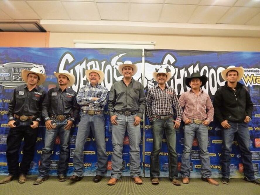 Cuernos Chuecos visita Tequis