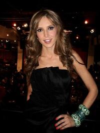 El humor es una cosa seria: Alejandra Azcárate