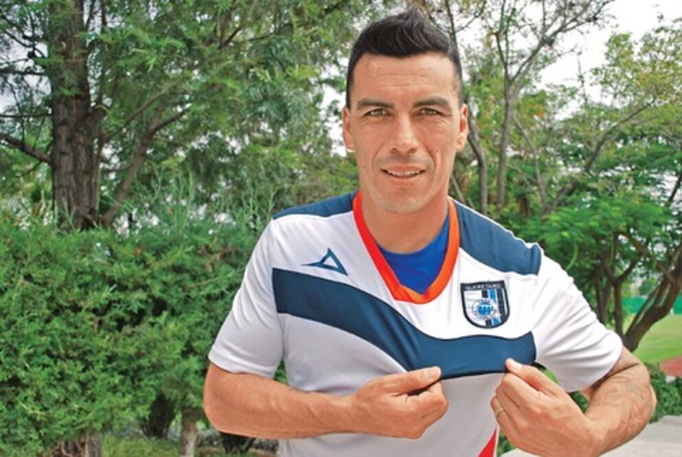 Esteban Paredes, depredador queretano