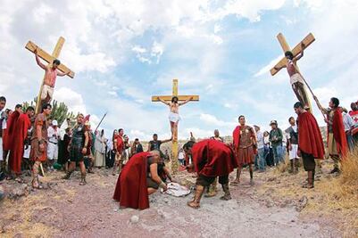 Atrae viacrucis a 22 mil visitantes