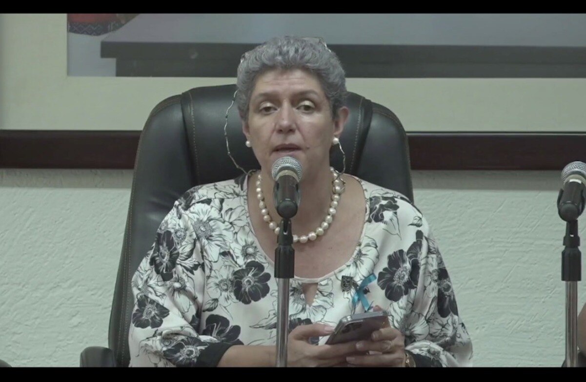 La UAQ acusa abuso de la fuerza pública durante protestas en Avenida 5 de Febrero