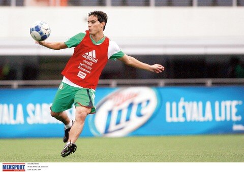 Omar Bravo volverá a vestirse de verde