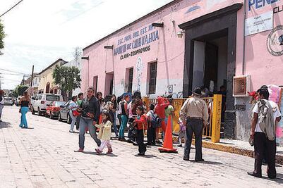 Escuelas insuficientes en San Juan del Río