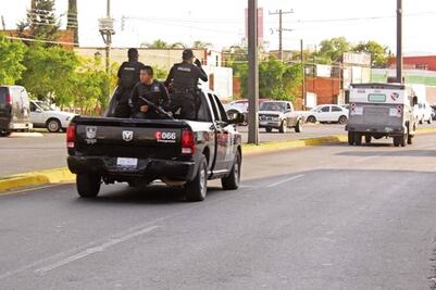 Oficiales se inconforman 