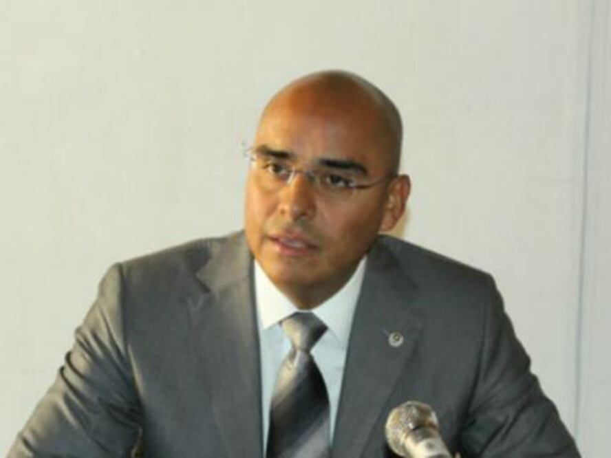 Vega descalifica consejeros del IEQ