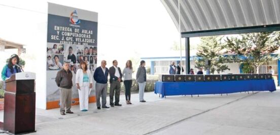 Loyola Vera pide a juventud solidaridad