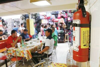 Aprueba UMPC 2 mil 300 comercios