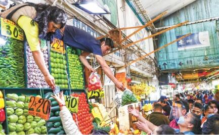 ¿Cuál Coronavirus? “Susana Distancia” no llega a la Central de Abasto de la CDMX