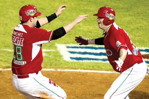 Campeones llenan las arcas