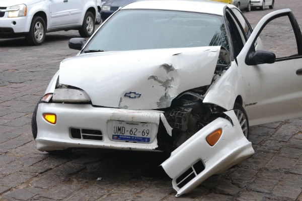 Deja choque un joven lesionado