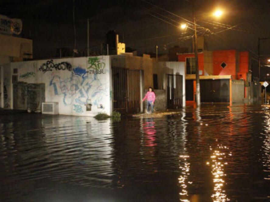 Lluvias retrasan obras