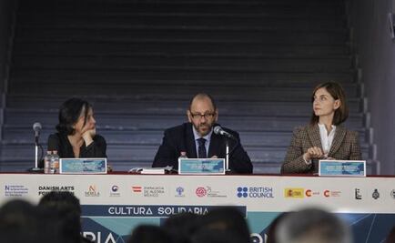 Andrés Montero gana Premio Elena Poniatowska