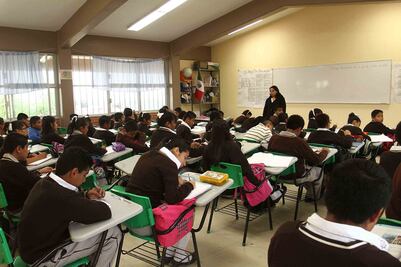 Padres de familia exigen la expulsión de un menor en escuela Vicente Guerrero