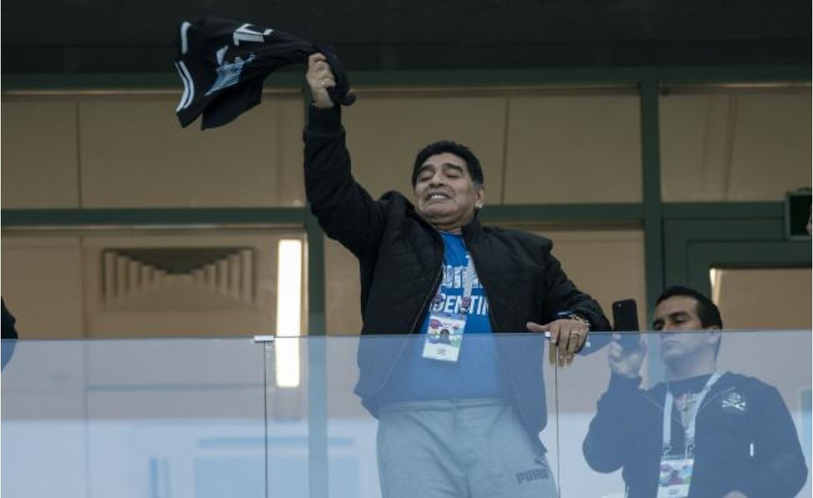 Diego Armando Maradona, nuevo técnico de Dorados