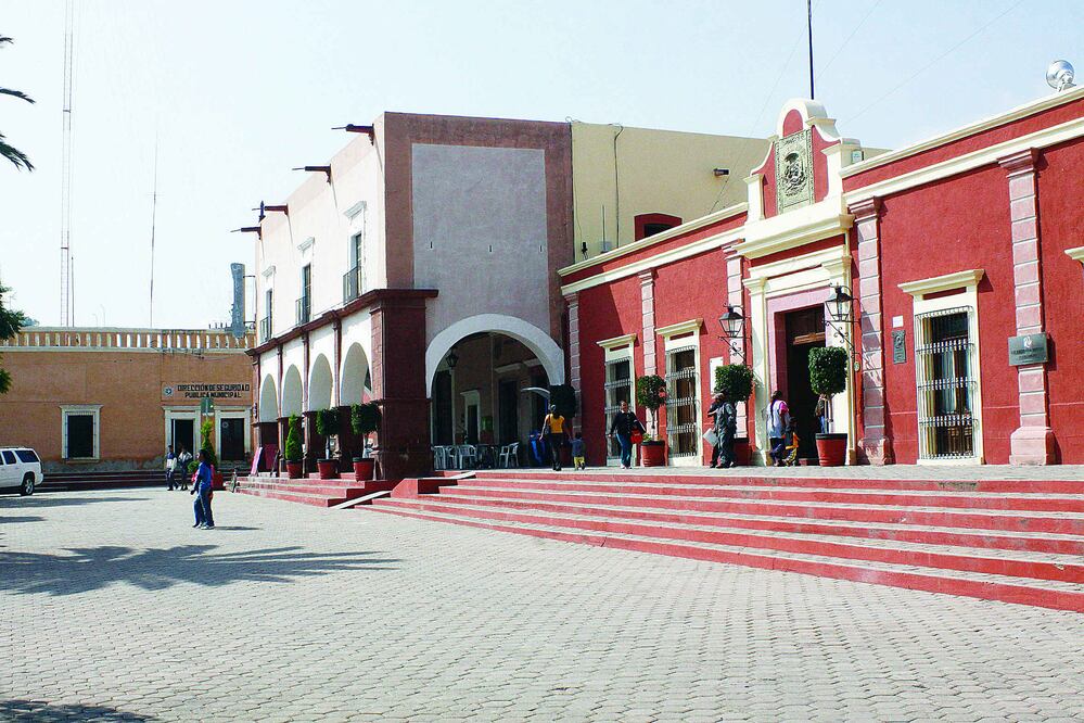 Levantan paro en Cadereyta