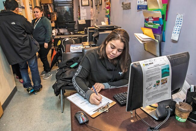 El valor de la vivienda que han adquirido mexicanos en Estados Unidos, quienes en muchos casos están pagando una hipoteca, asciende a 4.4 billones de pesos, de acuerdo con la Condusef