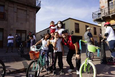 En patines, Abigail Arredondo se lanza al Centro Histórico 