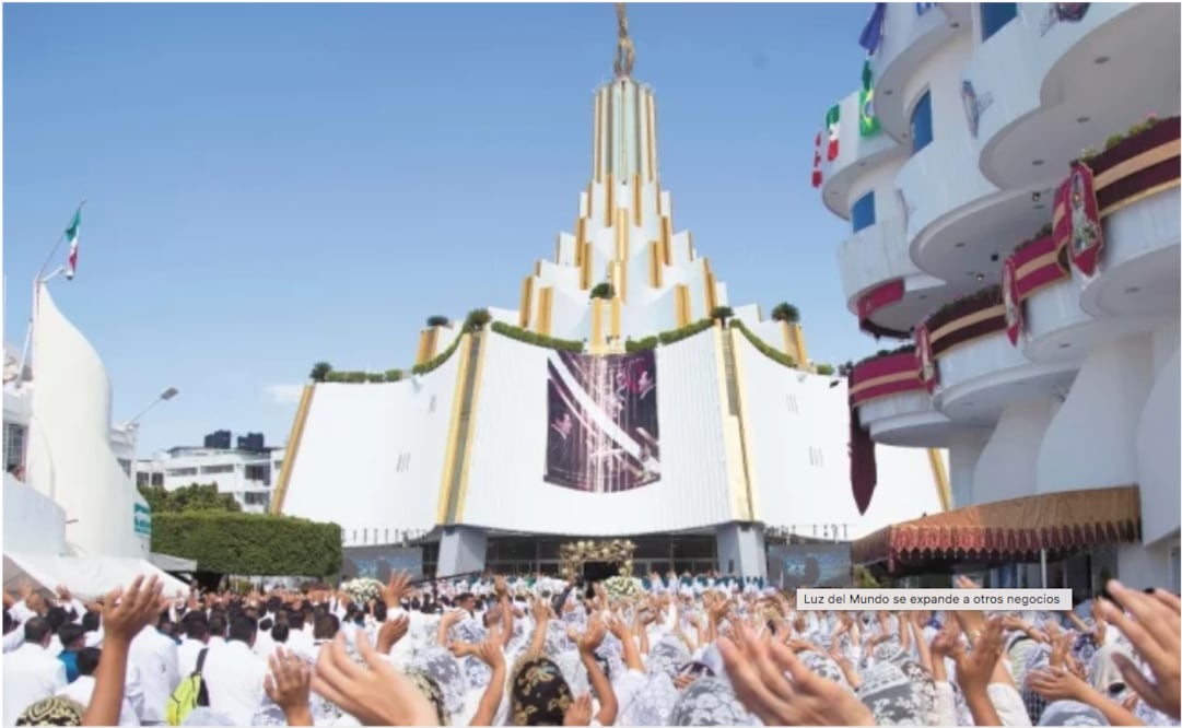 Naasón Joaquín y miembros de su iglesia han creado empresas y registrado varios artículos de su asociación