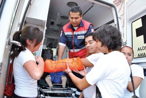 Interesa a queretanos capacitarse en primeros auxilios