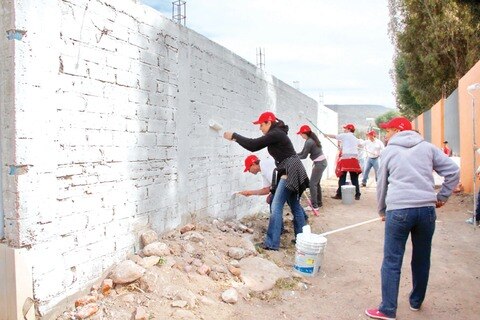 Participan en jornada más de 300 personas