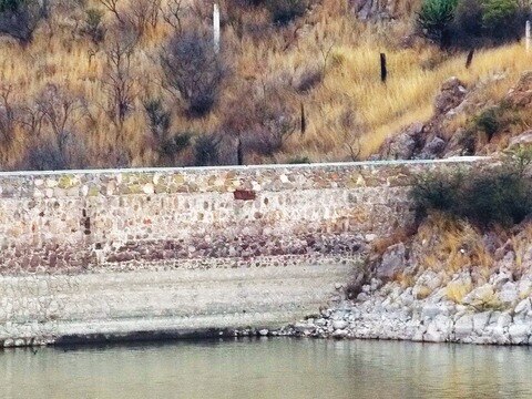 Presas, al 18% de  su capacidad, alertan