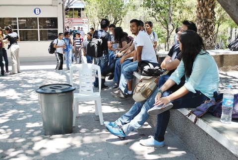 Otorga la universidad becas de movilidad