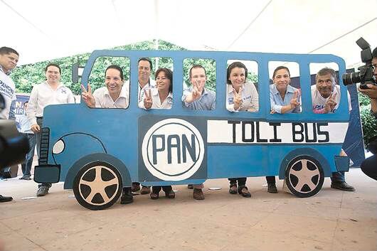 Se compromete a llevar agua 