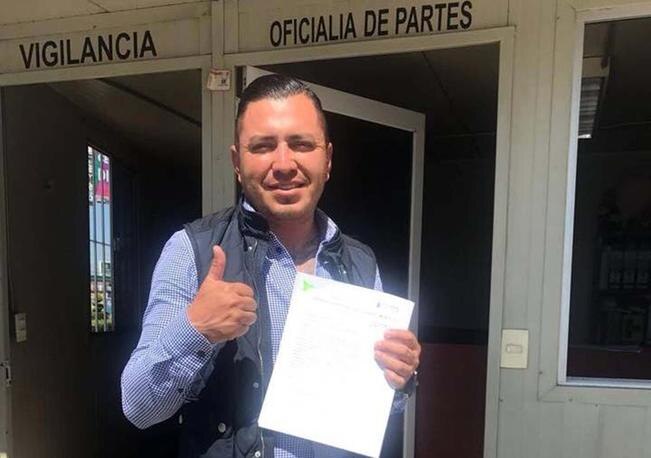 Marcos Aguilar Vega: policía puede continuar laborando