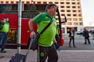 Gio, en duda ante ticos; Herrera hace cambios