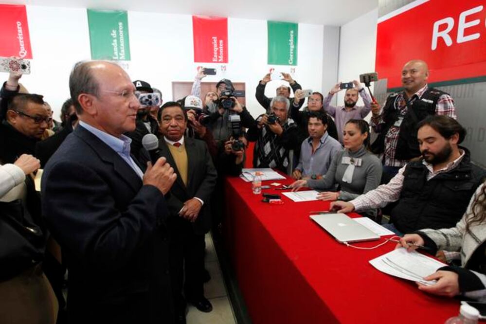 Jesús Rodríguez Hernández aseguró que sí presentó su constancia de no adeudo de pago de cuotas al partido, misma que fue constatada por un notario público (GUILLERMO GONZÁLEZ. EL UNIVERSAL)