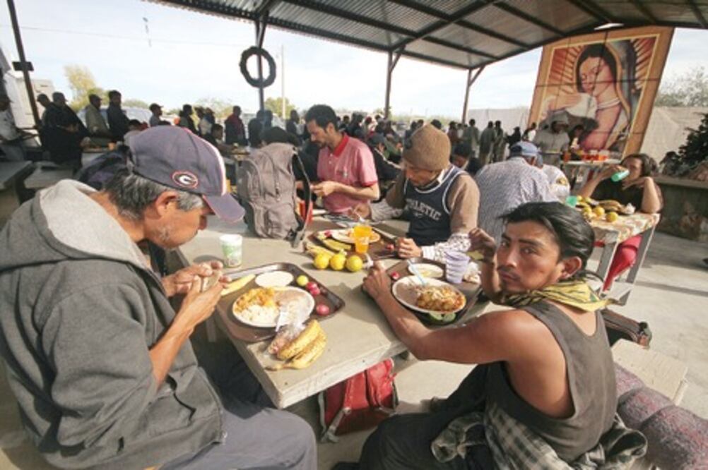 Demandan más recursos migrantes