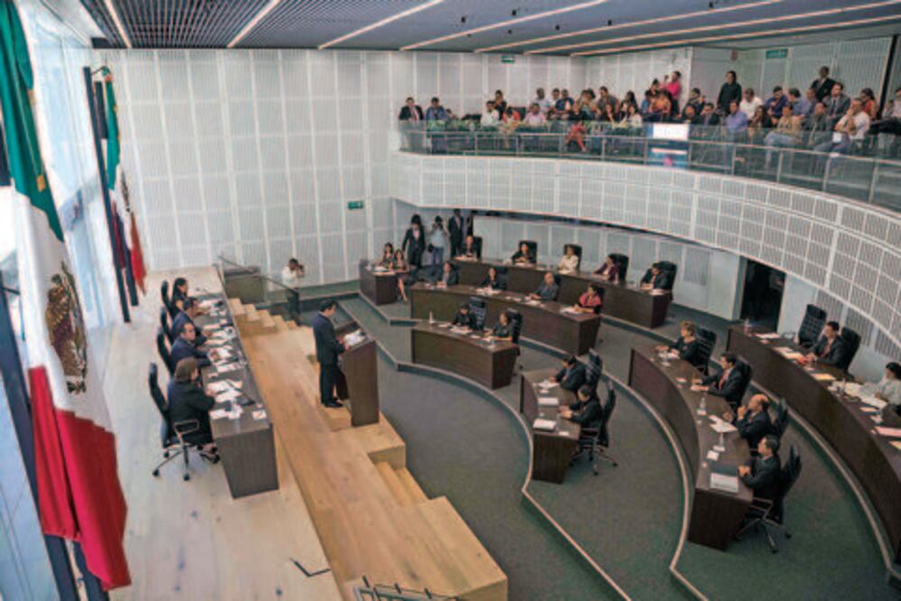 Designan diputados de comisiones