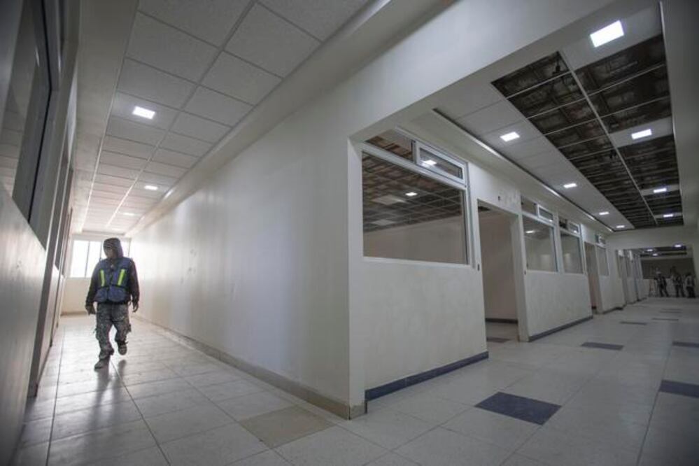 La empresa Plaka emplea a 200 personas y tiene una planta en Querétaro con capacidad de producción de 15 millones de metros cuadrados por año (ARCHIVO EL UNIVERSAL)