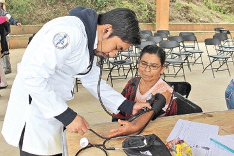 Se comprometen con sector salud en Tequis