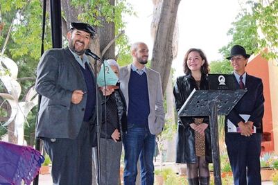 Libreros reconocen a Javier García Muñoz