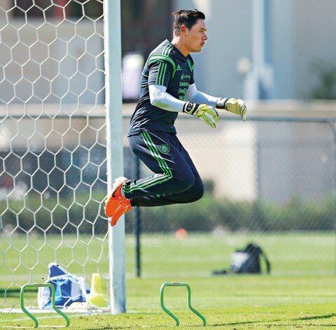 Sin rencores, Moy Muñoz vuelve a la portería