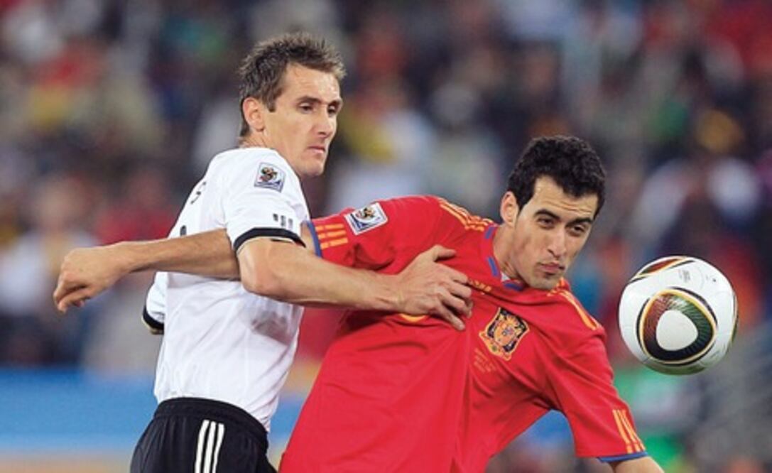 España repetiría el cetro; Tri, sin gloria