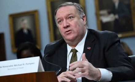 Pompeo confirma contactos con México sobre futuro de Maduro