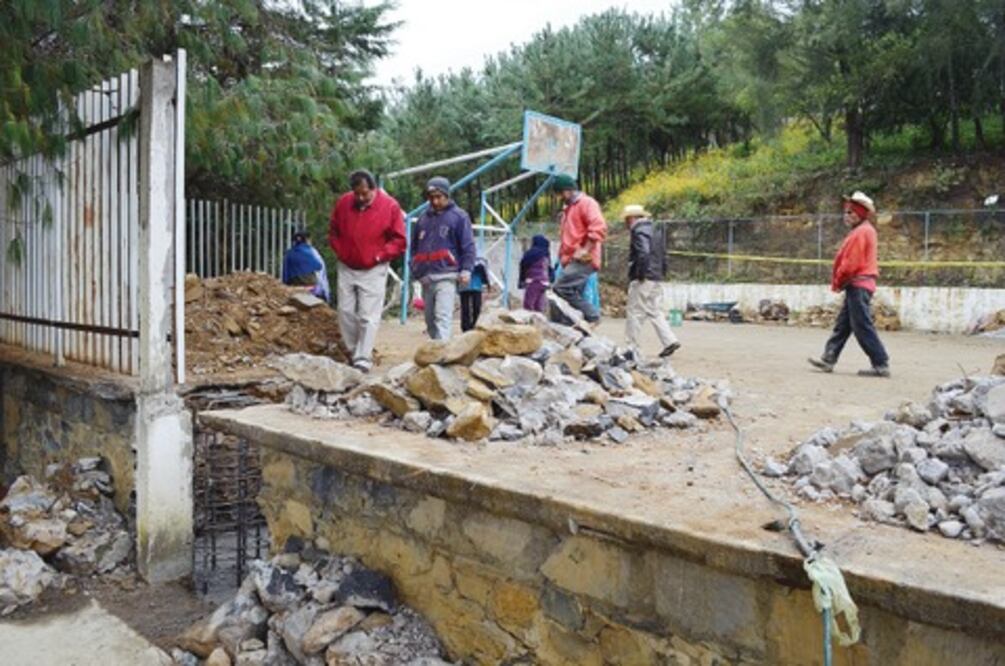 Ven más recursos y obras para la Sierra