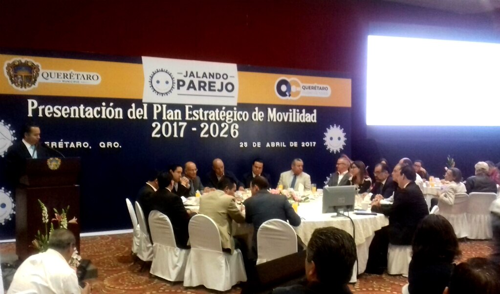 Alcalde da a conocer Plan de Movilidad 2017-2016
