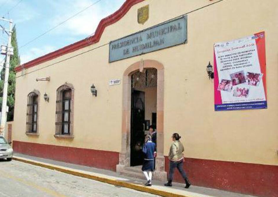 Gobierno del estado deposita recursos a Huimilpan