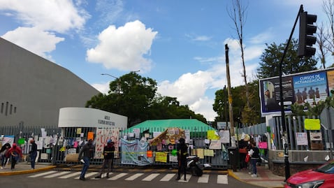 Paristas de la UAQ acusan amenazas y agresiones