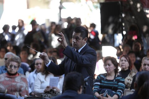 Espectacular concierto en Plaza de Armas
