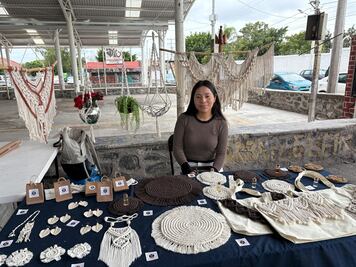 Impulsan empoderamiento y salud femenina en Cerrito Colorado con la Expo Manos Emprendedoras