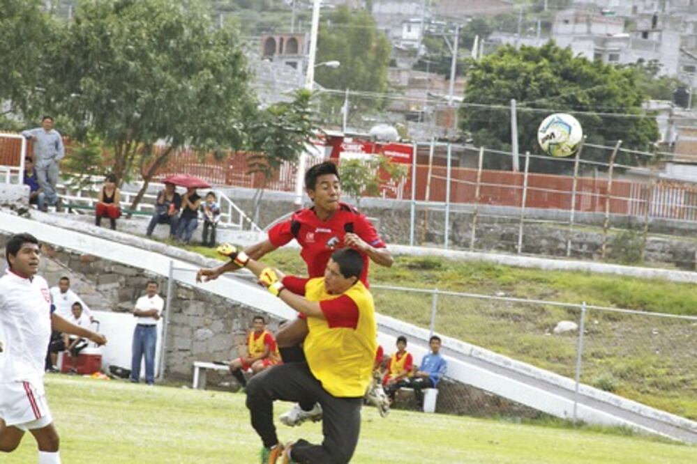 Se aprieta el Grupo VIII