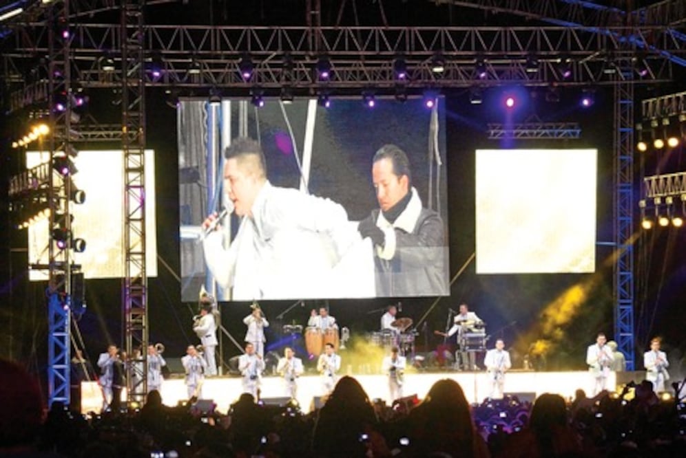 La Arrolladora clausura la feria
